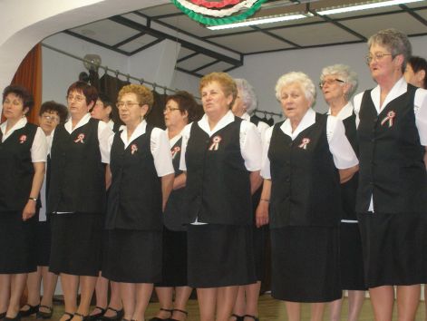 oszirozsak_marc_15..jpg